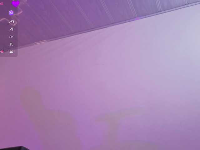 ZURY-TAY's BongaCams show and profile