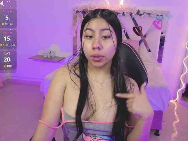 ZURY-TAY webcam