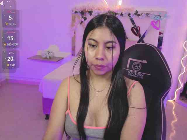 ZURY-TAY webcam