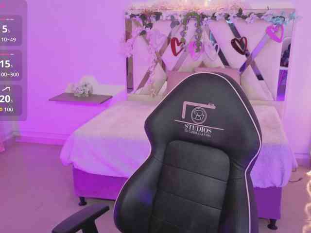 ZURY-TAY webcam