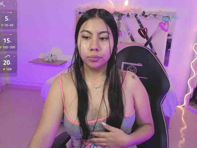 ZURY-TAY webcam
