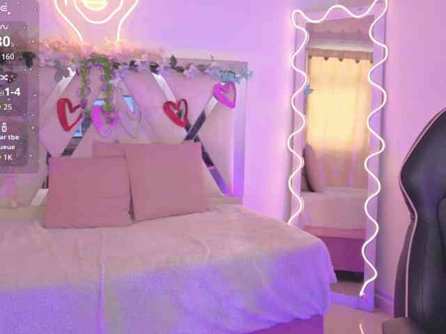 ZURY-TAY webcam