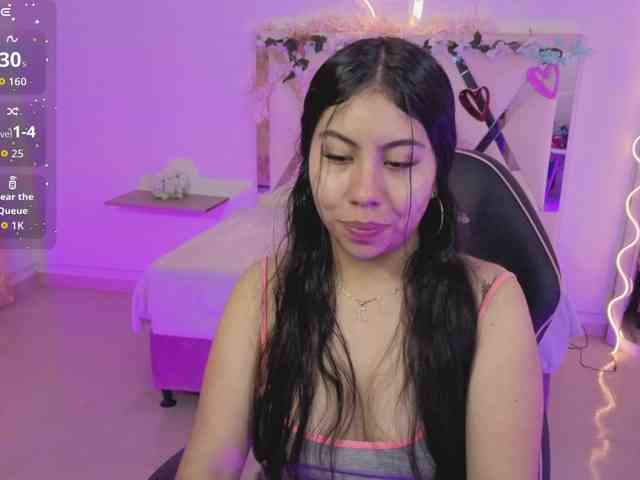 ZURY-TAY webcam