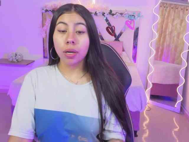 ZURY-TAY webcam