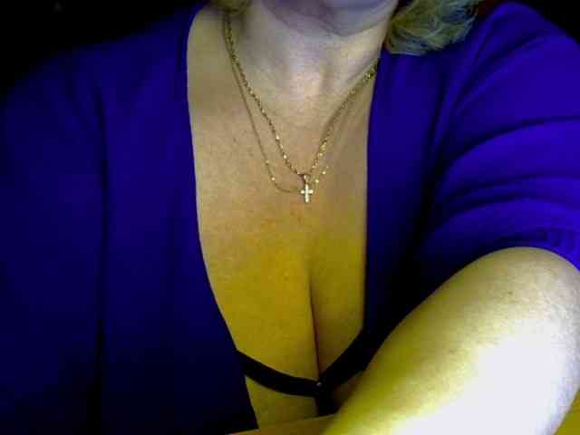 Pavuhi webcam