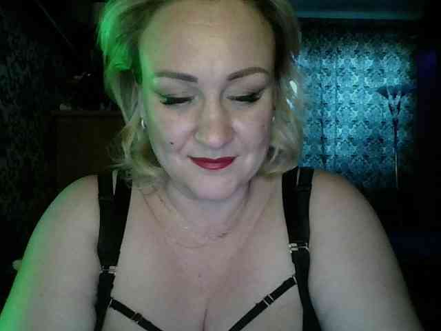 Pavuhi webcam