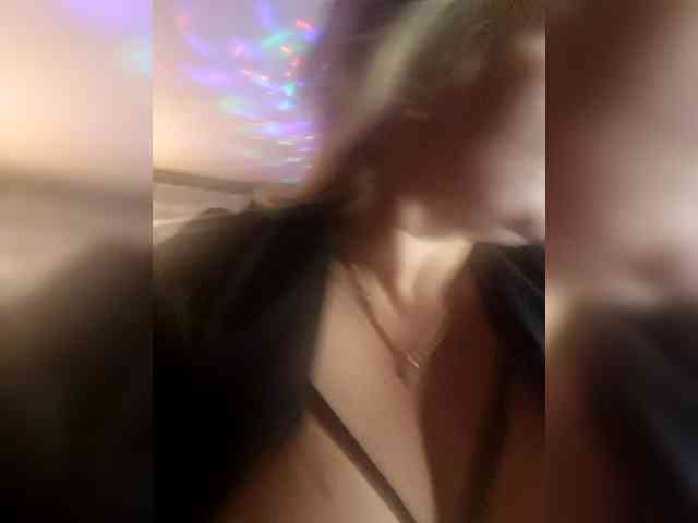 Pavuhi webcam