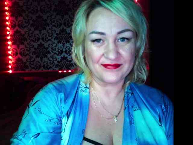 striptease chatroom Pavuhi