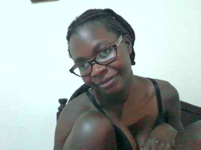 petitehotgirl webcam