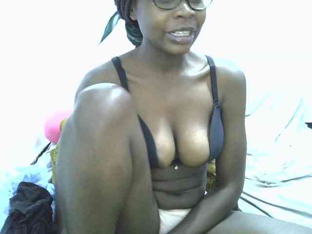 petitehotgirl