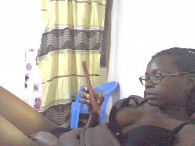 petitehotgirl webcam