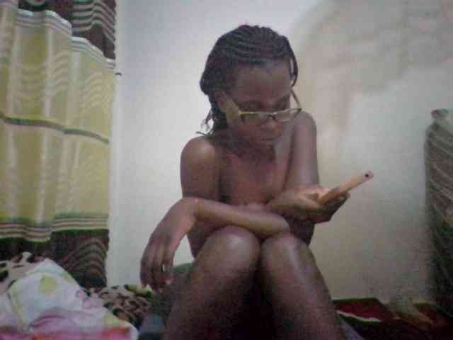 petitehotgirl webcam