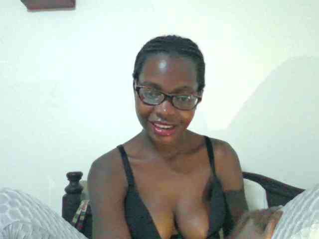 petitehotgirl webcam