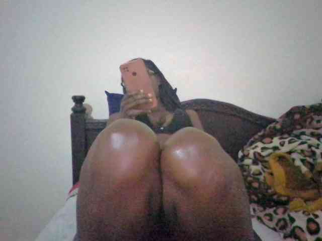 petitehotgirl webcam