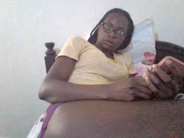 petitehotgirl webcam