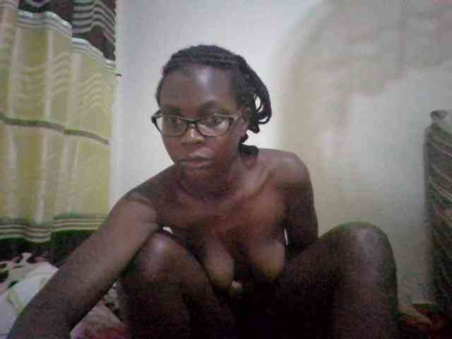 petitehotgirl webcam