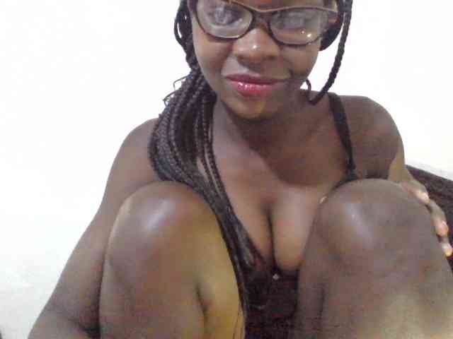 petitehotgirl webcam