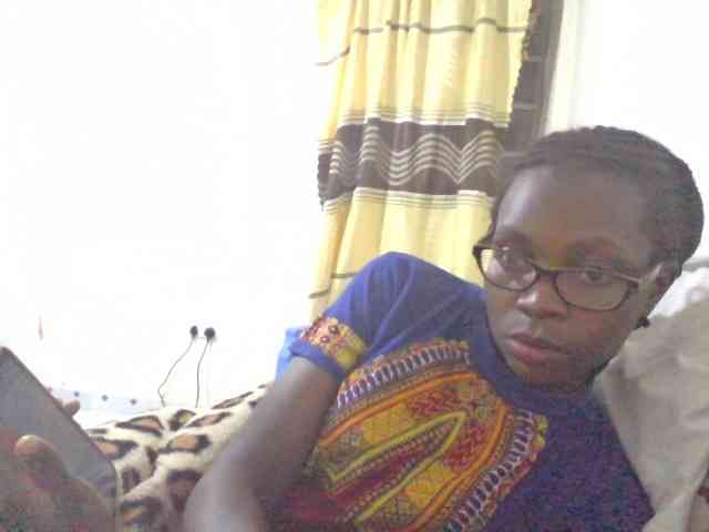 petitehotgirl webcam