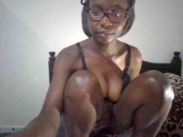petitehotgirl webcam