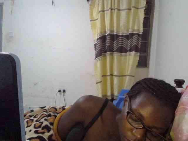 petitehotgirl webcam