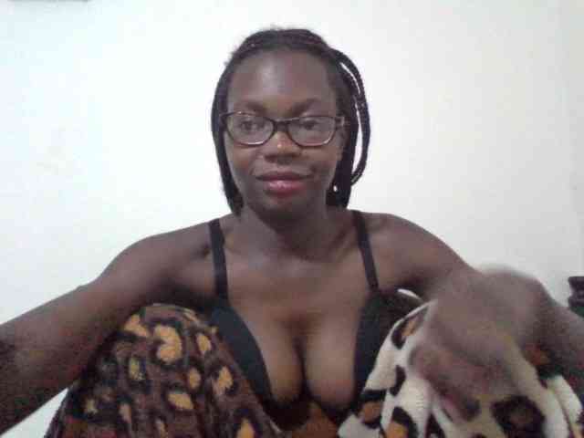 petitehotgirl webcam