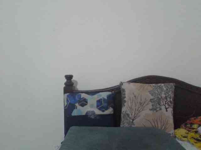 petitehotgirl webcam