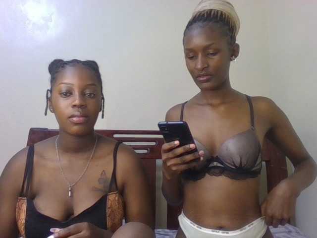  Luckycharmss chat room