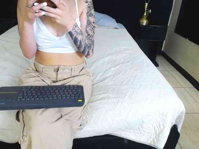 CarolinaIsabella webcam