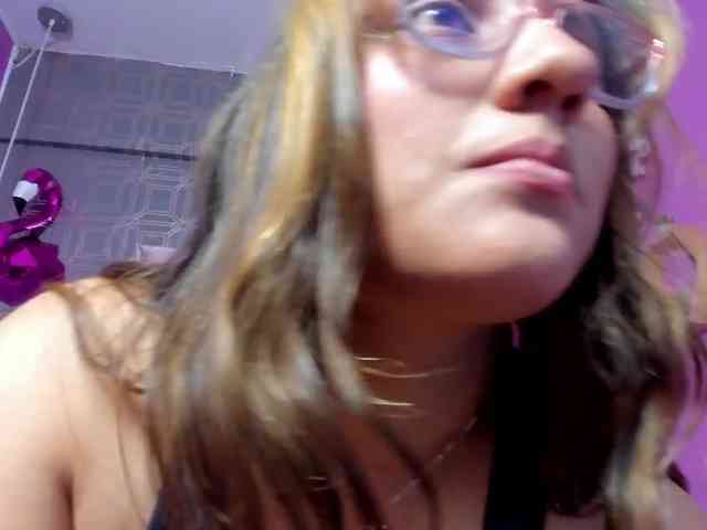KATHE-BAKE Live Webcam on BongaCams