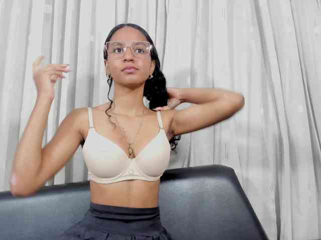 ZoeyJasp webcam