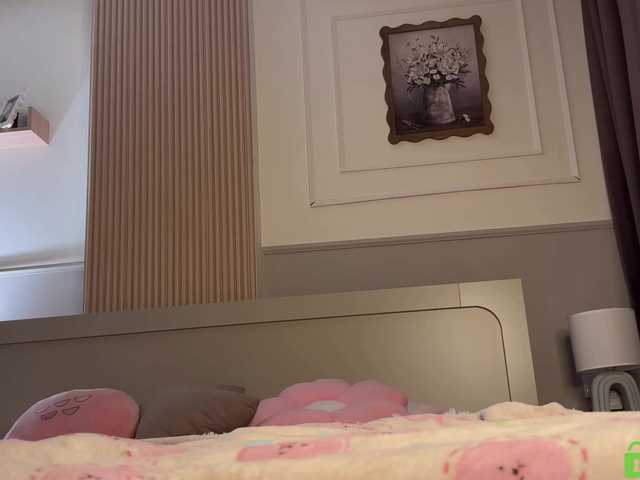 эро-сцены lizzyMeoww