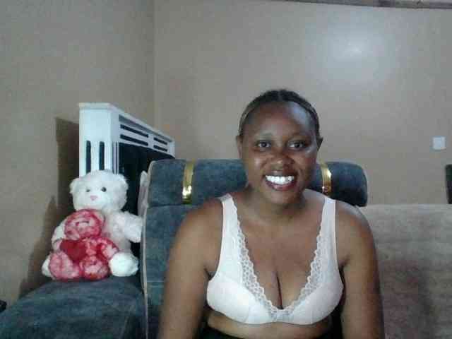 Daddies-girl Live Webcam on BongaCams