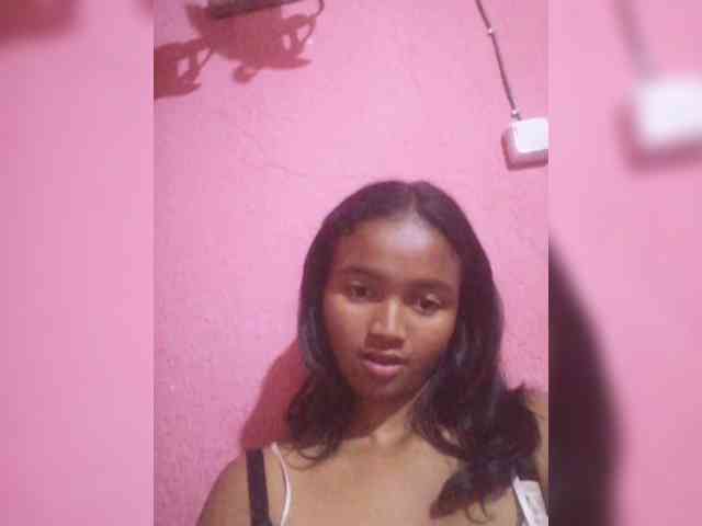 Aliciaa webcam