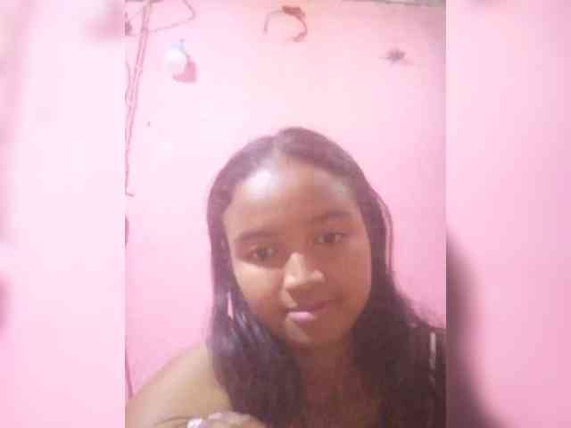 Aliciaa webcam