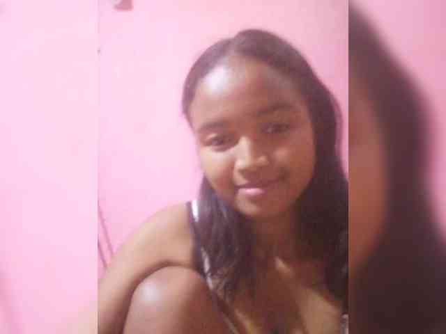 Aliciaa webcam