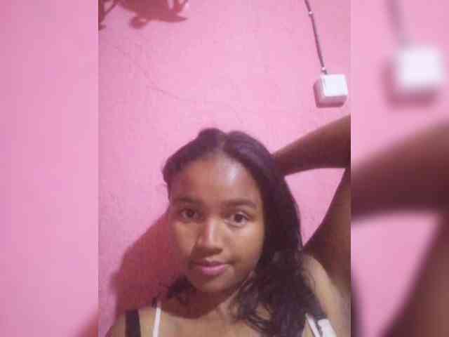 Aliciaa webcam