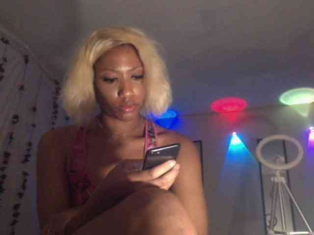 TheGirlNextDoor webcam