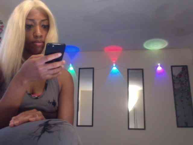 TheGirlNextDoor webcam