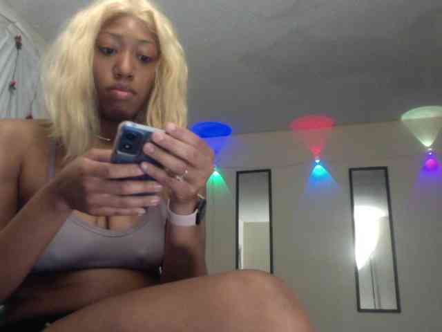 TheGirlNextDoor webcam
