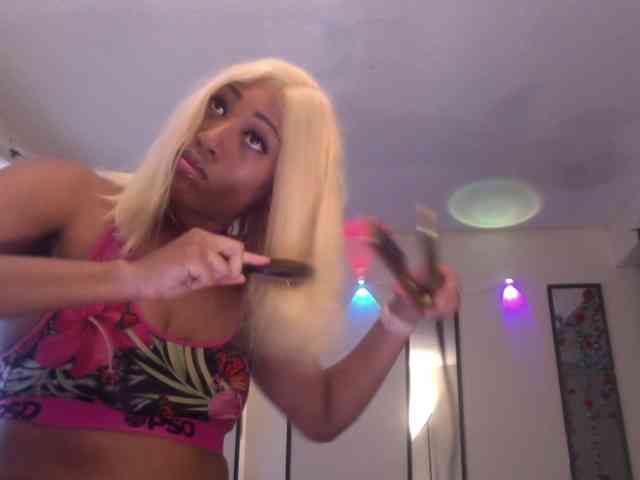 TheGirlNextDoor webcam