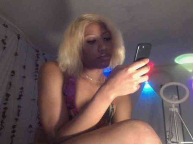 TheGirlNextDoor webcam