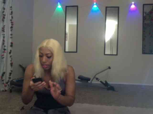 TheGirlNextDoor webcam