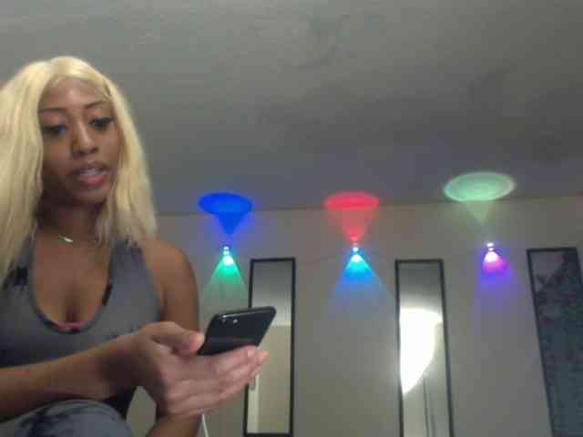 TheGirlNextDoor webcam