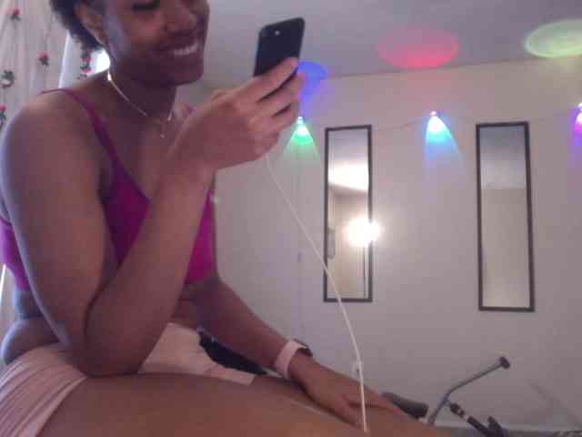 TheGirlNextDoor webcam