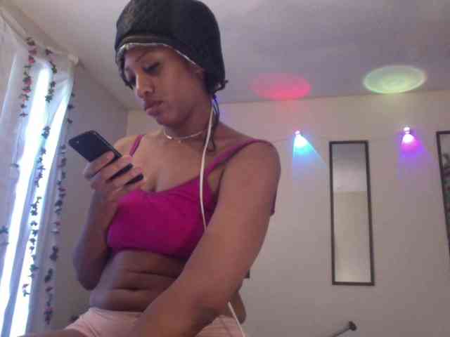 TheGirlNextDoor webcam