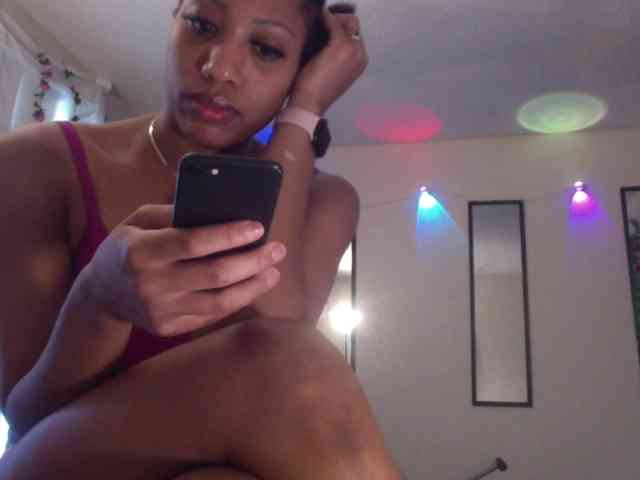 TheGirlNextDoor webcam