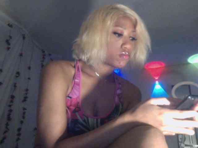 TheGirlNextDoor webcam
