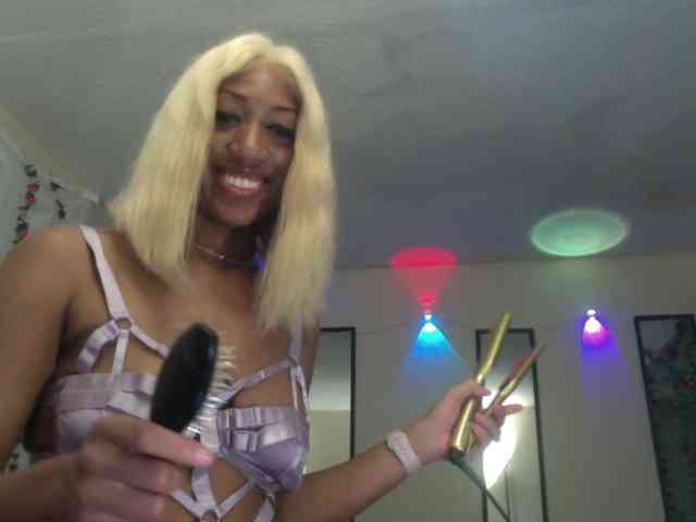 TheGirlNextDoor webcam