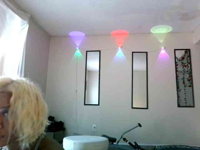 TheGirlNextDoor webcam