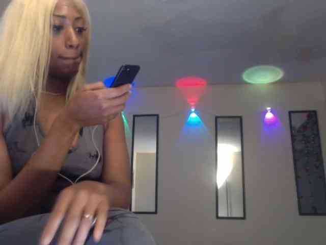 TheGirlNextDoor webcam